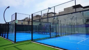 padel luar ruangan